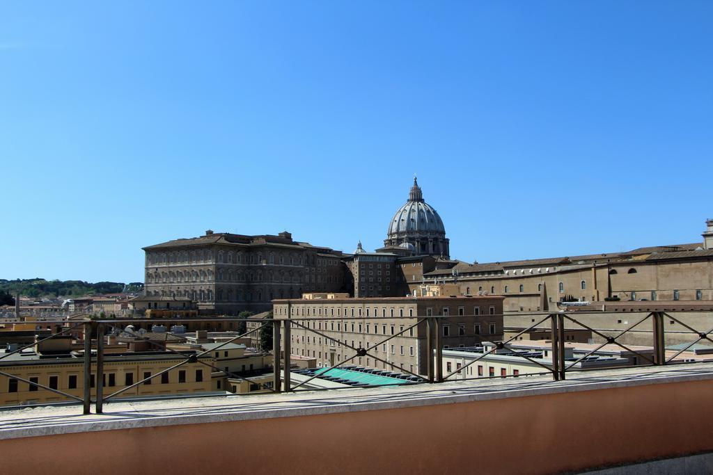 La Rosa Del Vaticano Luxury Apartment Roma Exterior foto