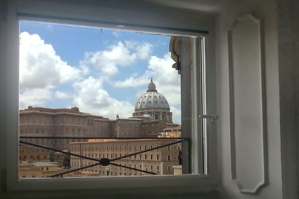 La Rosa Del Vaticano Luxury Apartment Roma Exterior foto